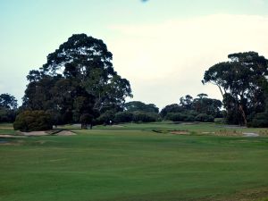 Kingston Heath 2nd Approach